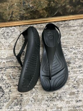 Crocs Sexi Serena Sandals Black Size 7 Worn Once Excellent
